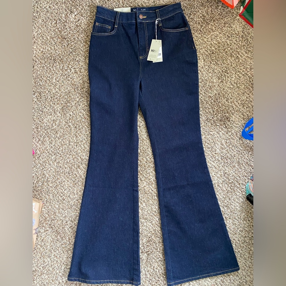 NWT Boden Flare Jeans (Dark Wash 6US)
